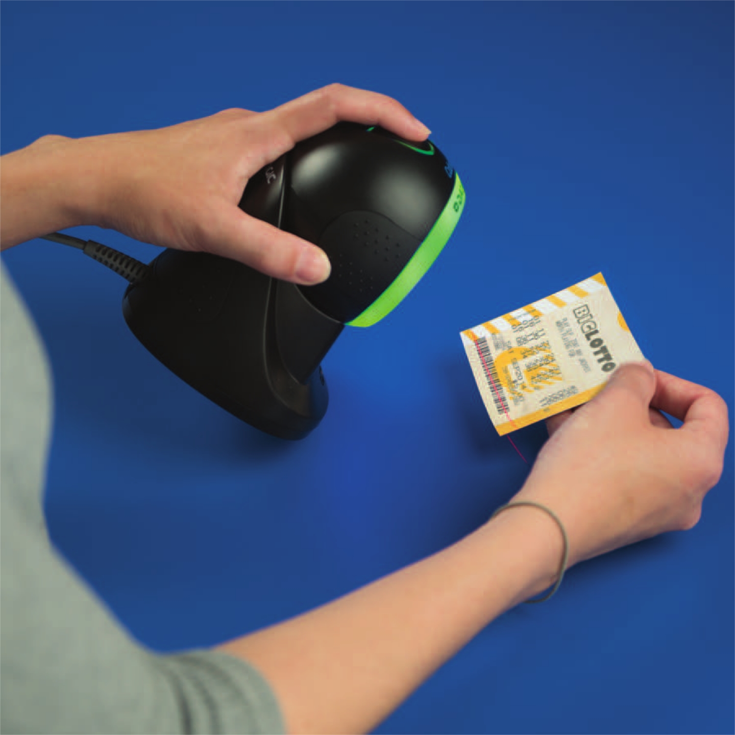 Lector con Aplicación de Código de Barras